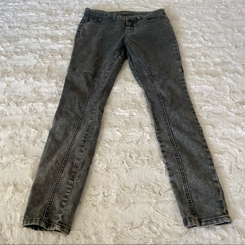 BDG Women's Gray Mid Rise Twig Ankle Jeans Size 28 - Picture 6 of 6